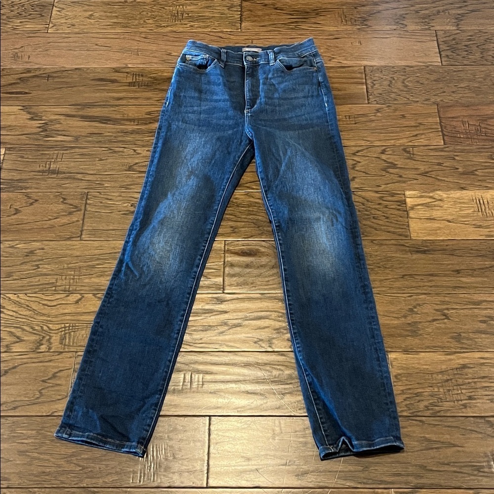 DL1961 Mara High Rise Instasculpt Straight Size 28